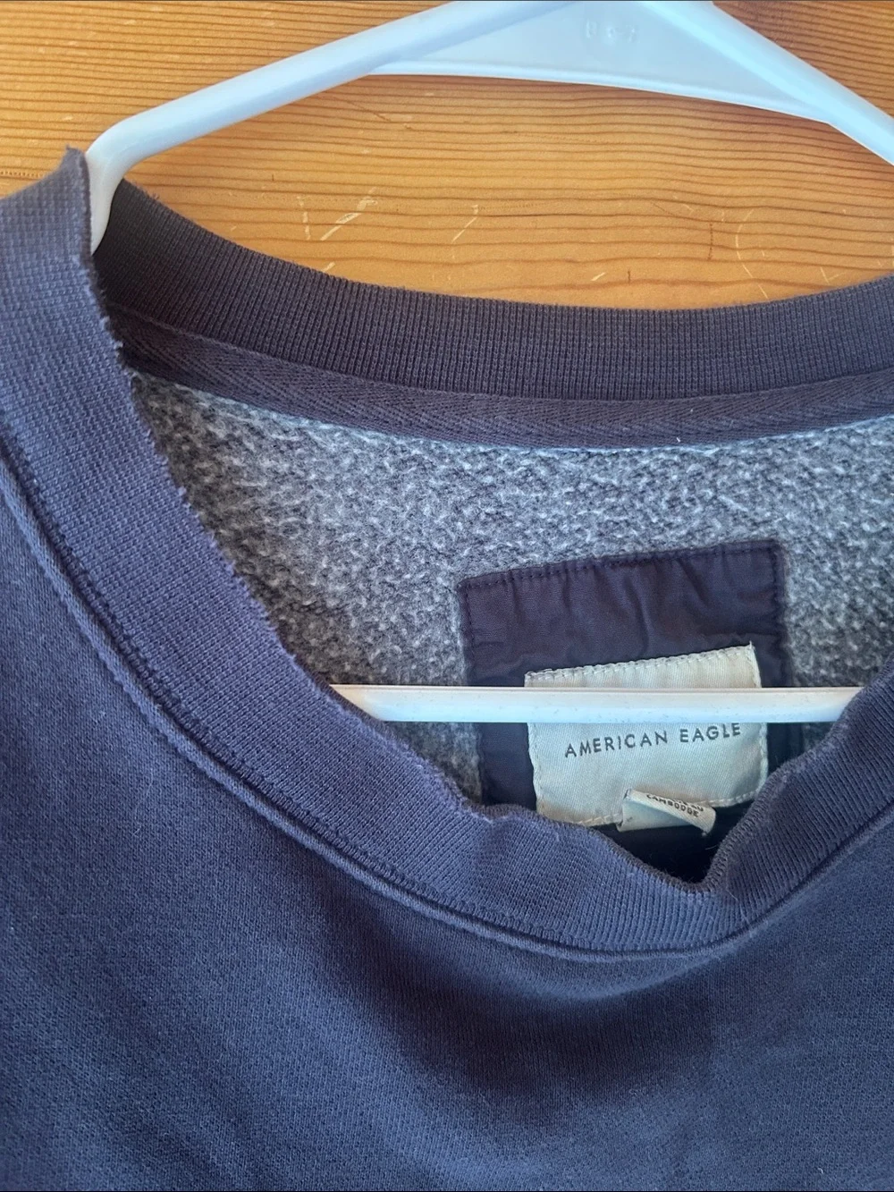 American Eagle Outfitters Crewneck Sweatshirt